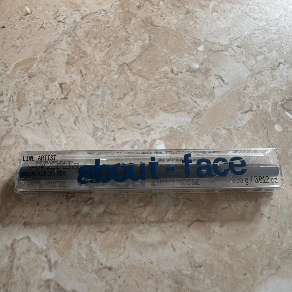 ABOUT-FACE LINE ARTIST GEL EYELINER MATTE LINER BLUE IS THE NEW BLACK NAVY BLUE